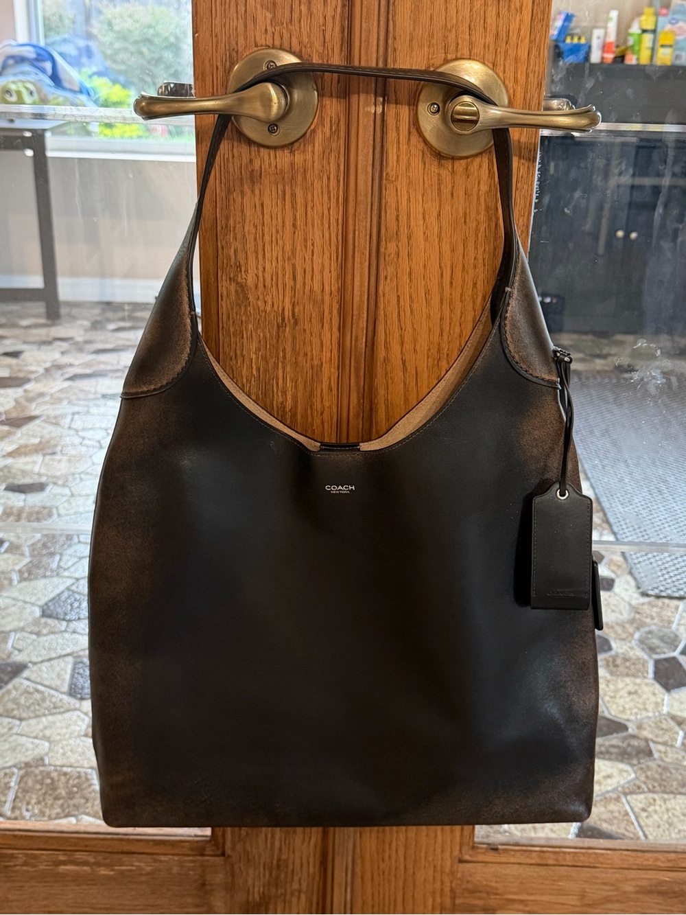 Coach Brooklyn 39 in Loved Leather With Charm Bundle - Picture 6 of 11